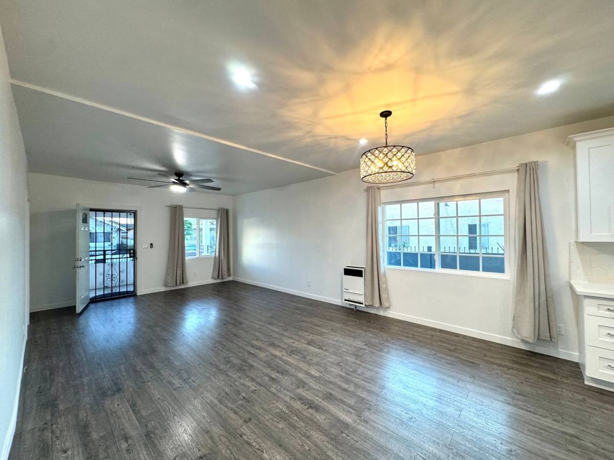 House for rent at 1659 E 61st St, Los Angeles, CA 90001