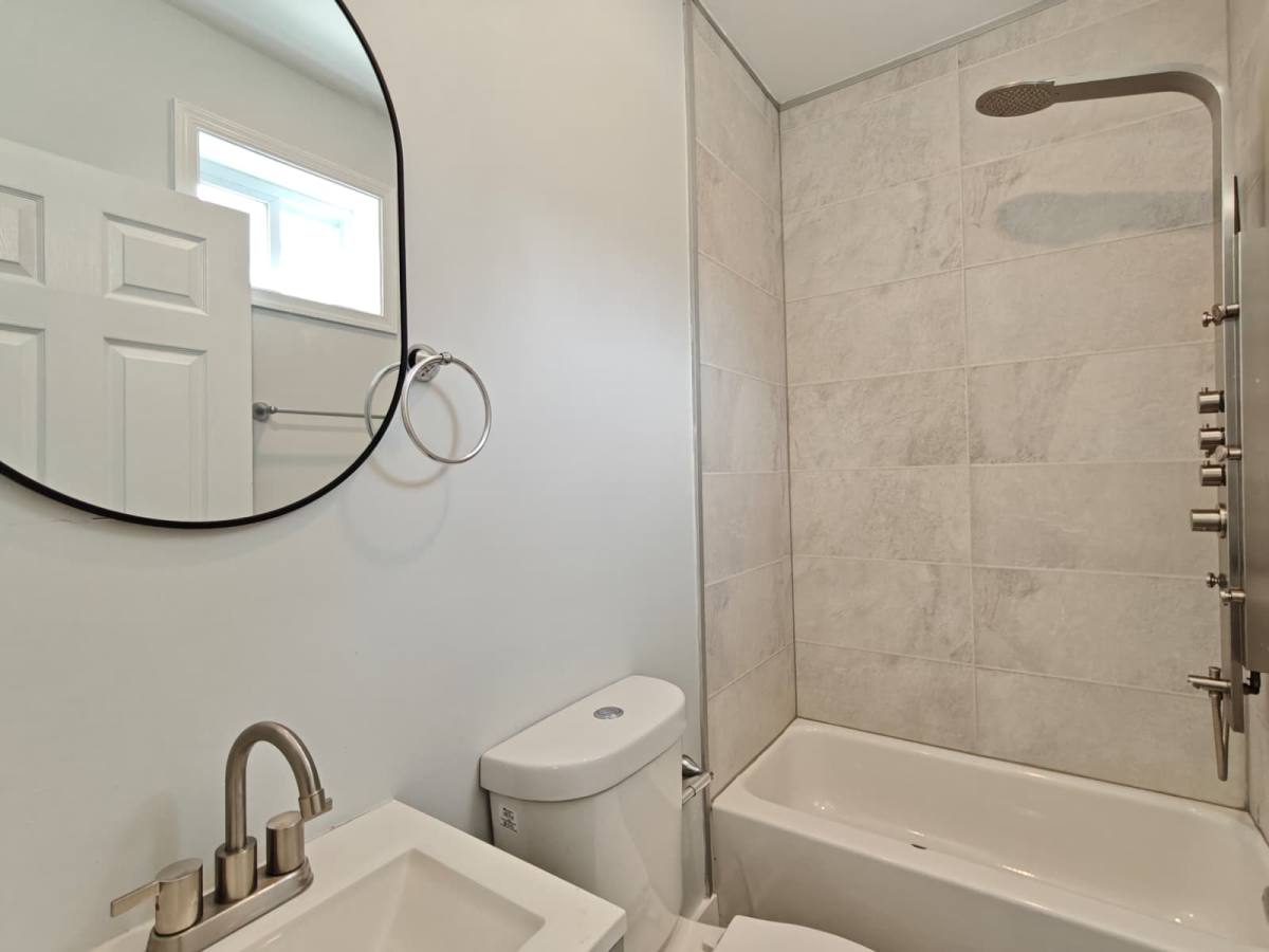 Apartment for rent at 1404 N 21st St #1, Philadelphia, PA 19121