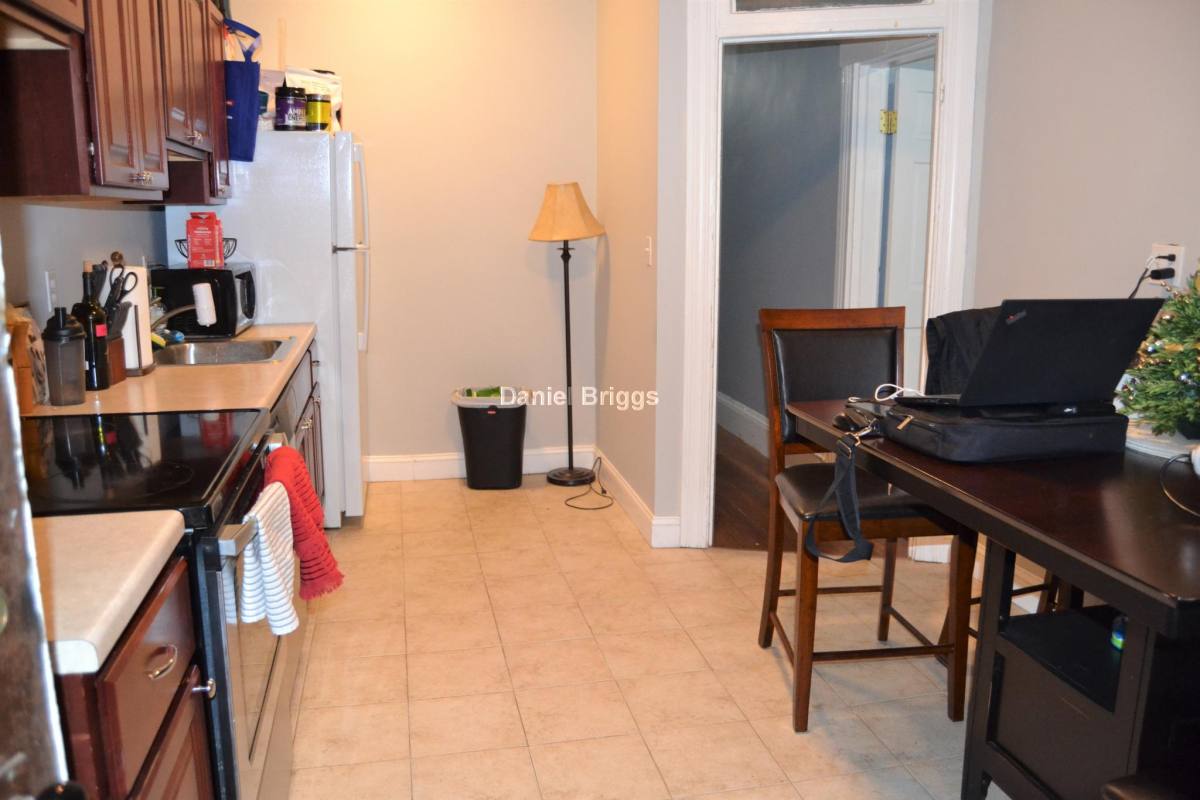 Apartment for rent at 1379 Commonwealth Ave #4, Allston, MA 02134