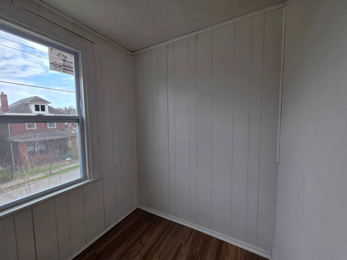 Apartment for rent at 703 1 2 Waddell Ave, Clairton, PA 15025