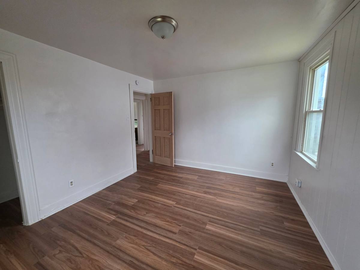 Apartment for rent at 703 1 2 Waddell Ave, Clairton, PA 15025