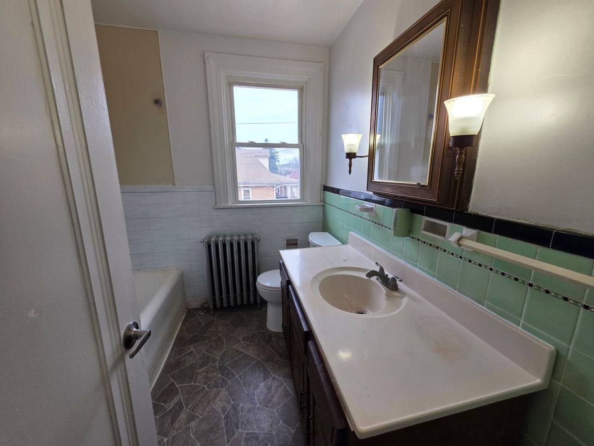 Apartment for rent at 703 1 2 Waddell Ave, Clairton, PA 15025