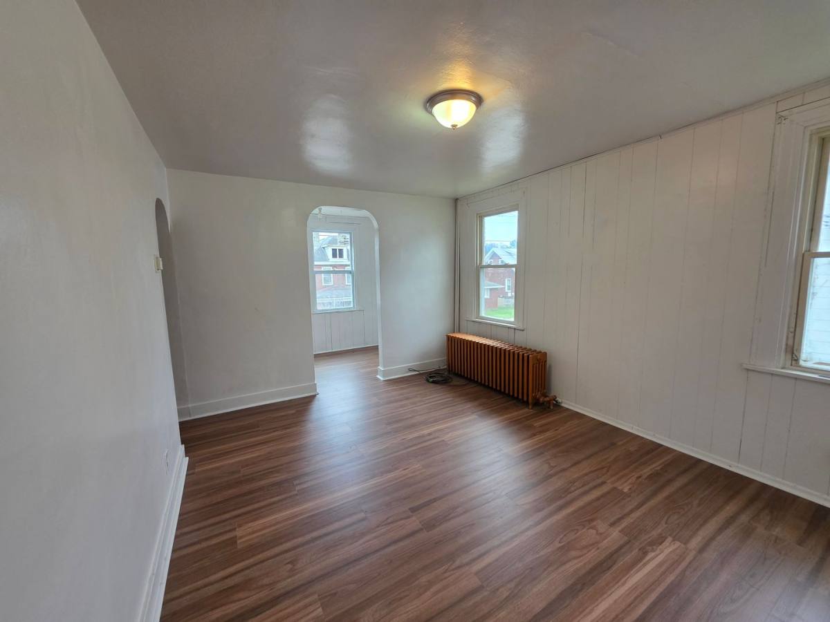 Apartment for rent at 703 1 2 Waddell Ave, Clairton, PA 15025