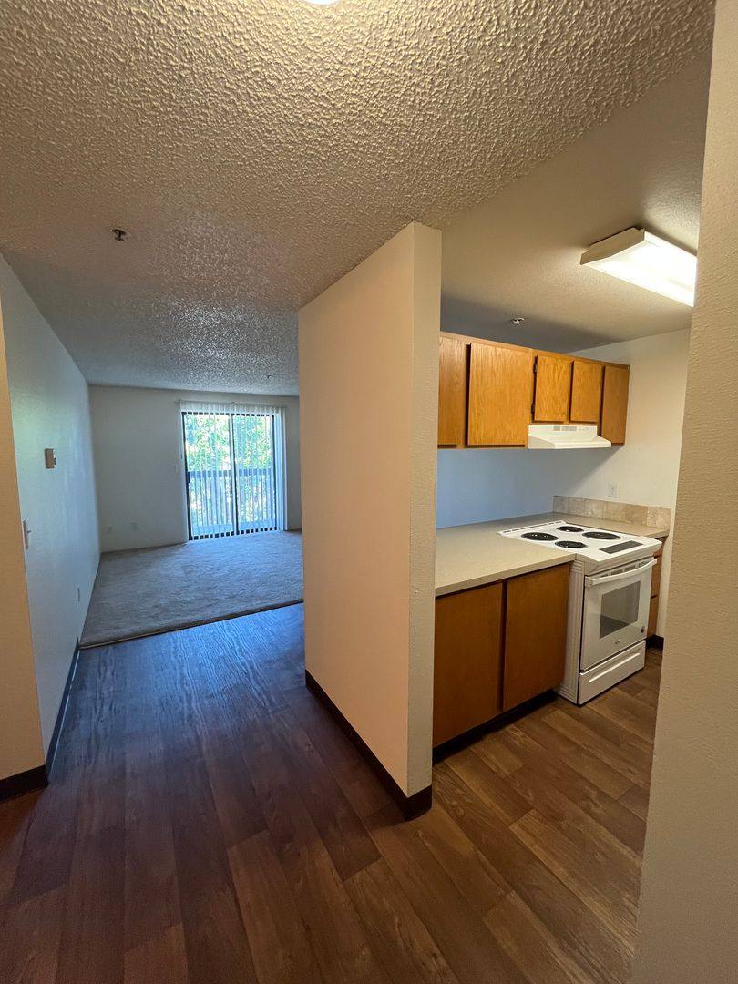 Apartment for rent at 1818 E Fourth Plain Blvd, Vancouver, WA 98661