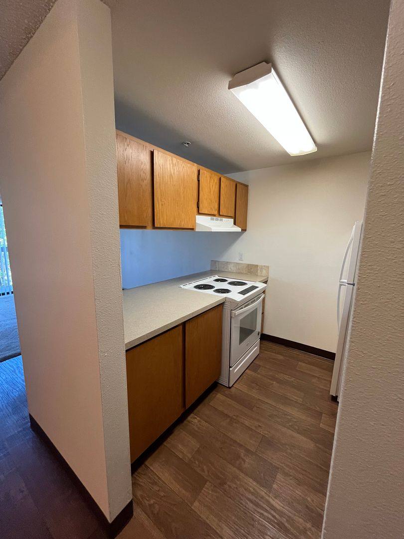 Apartment for rent at 1818 E Fourth Plain Blvd, Vancouver, WA 98661