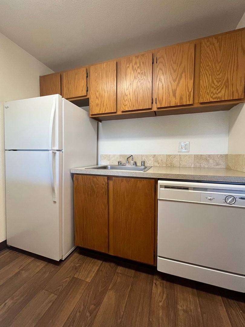 Apartment for rent at 1818 E Fourth Plain Blvd, Vancouver, WA 98661