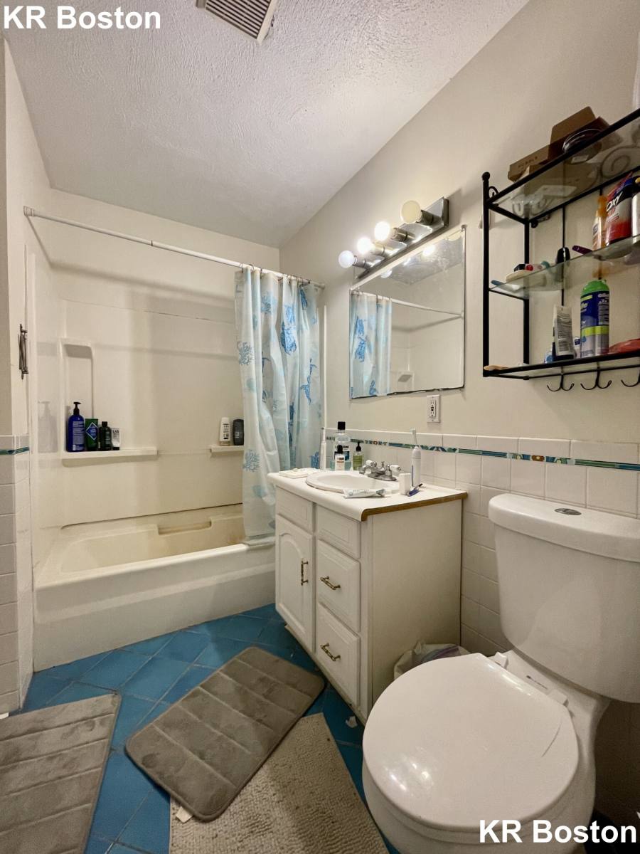 Apartment for rent at 669 Massachusetts Ave #1, Boston, MA 02118