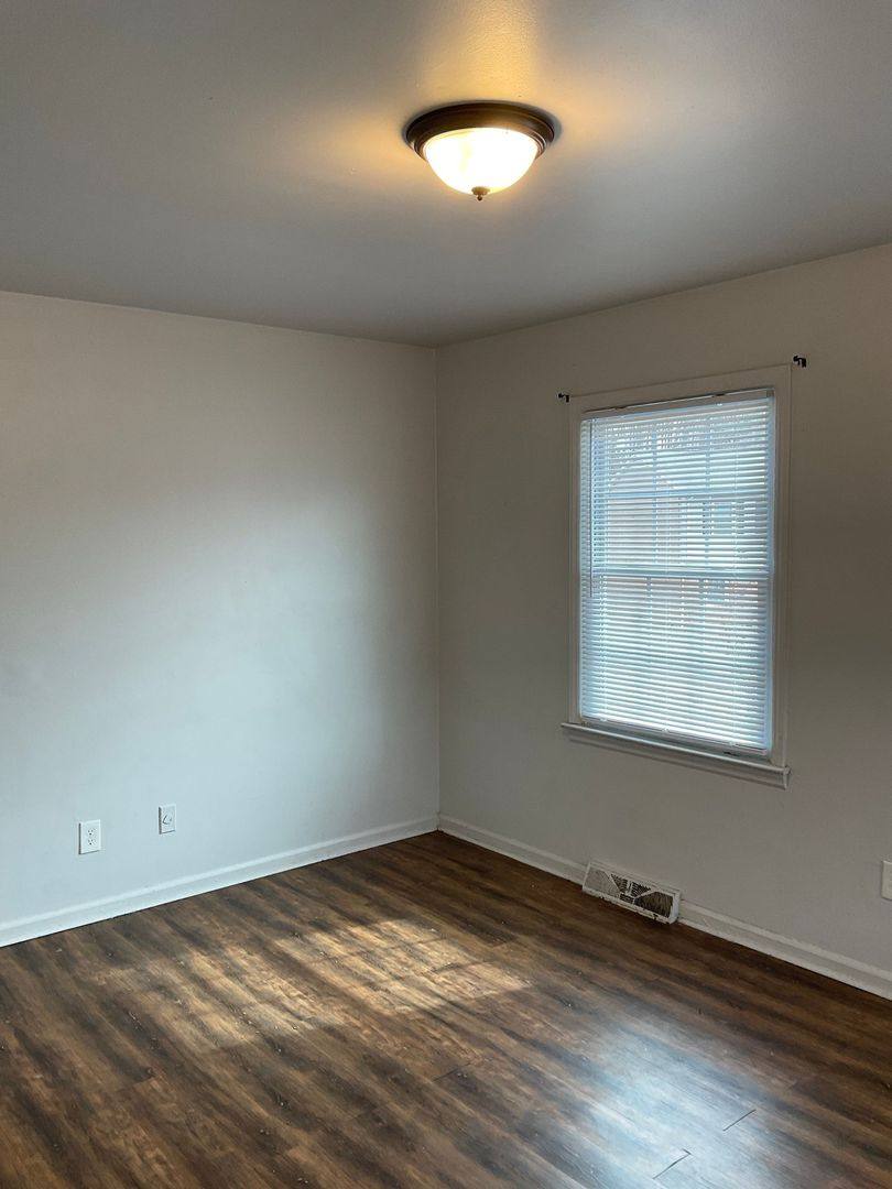 Apartment for rent at 1 Chesterfield Court, Kings Mountain, NC 28086