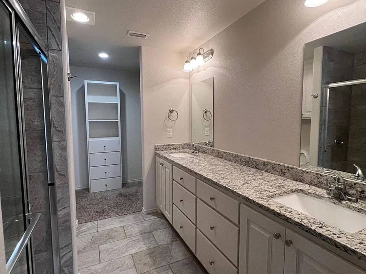 House for rent at 6801 67th St, Lubbock, TX 79424