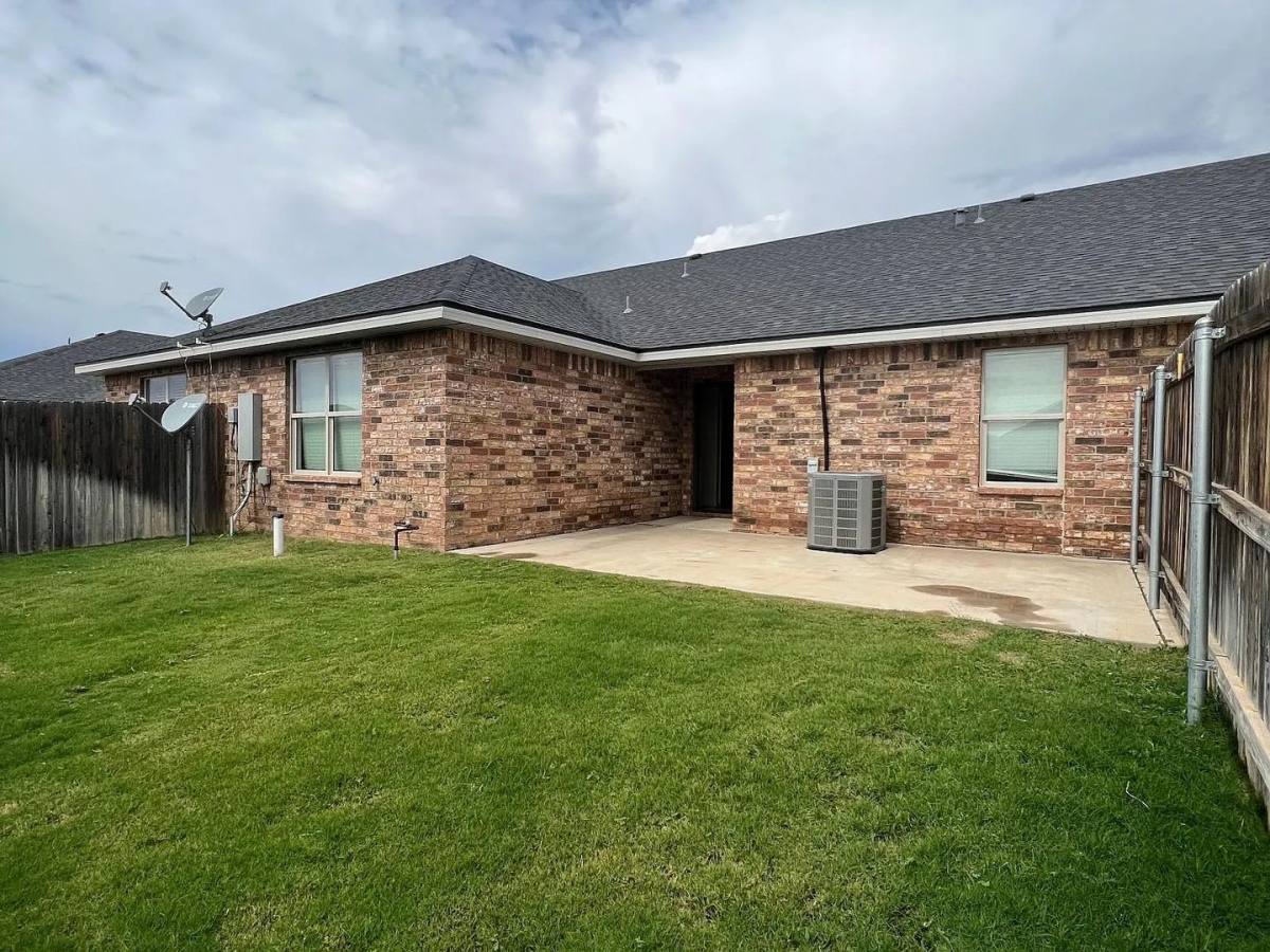 House for rent at 6801 67th St, Lubbock, TX 79424