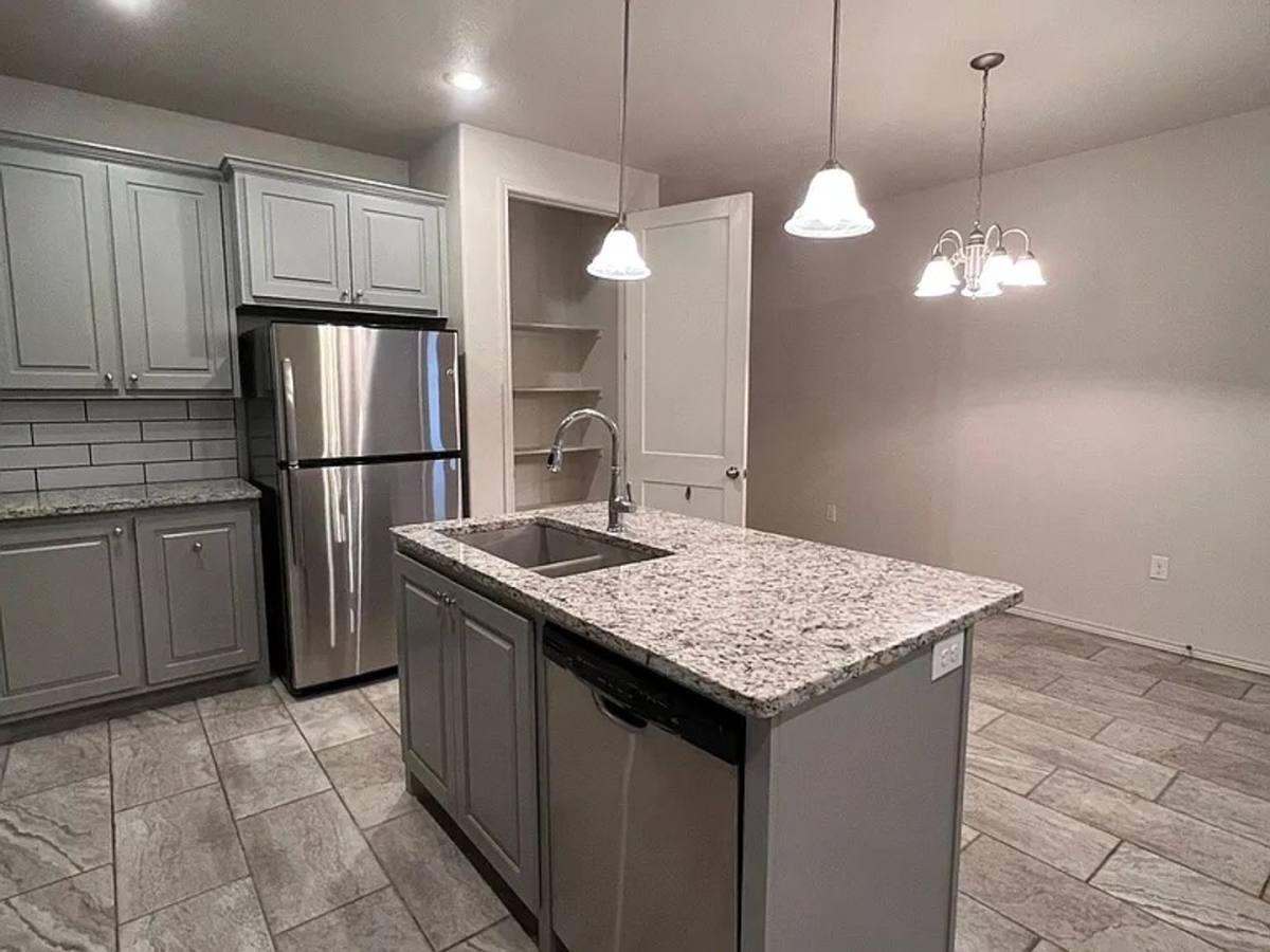 House for rent at 6801 67th St, Lubbock, TX 79424