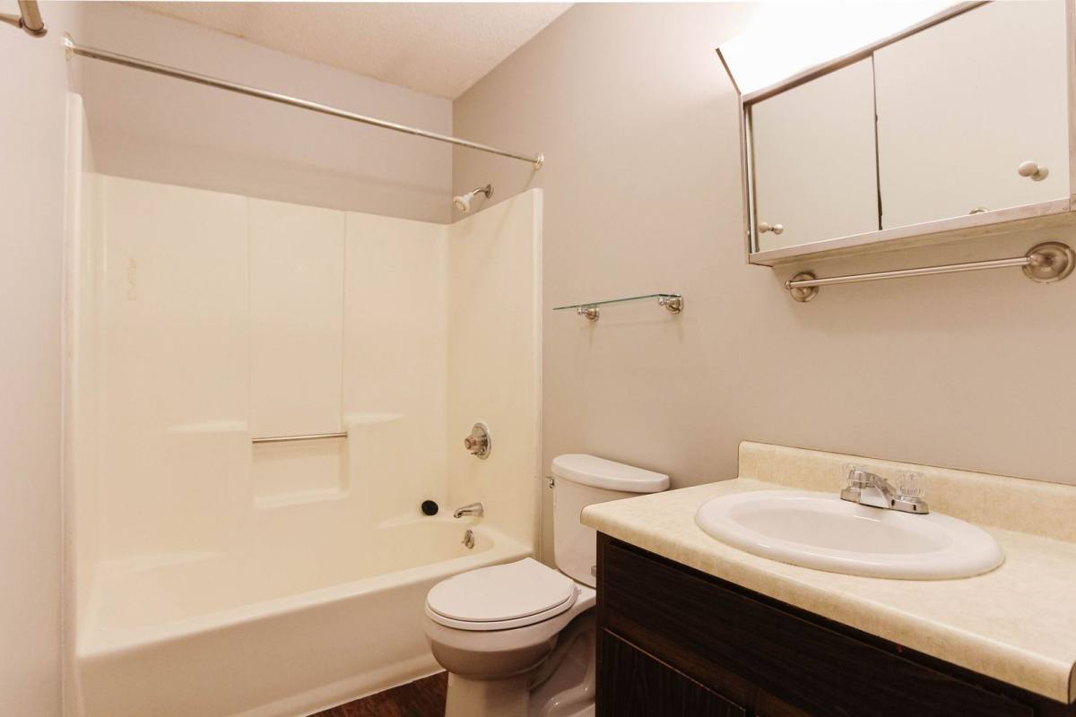 Apartment for rent at 1408 White River Blvd, Muncie, IN 47303