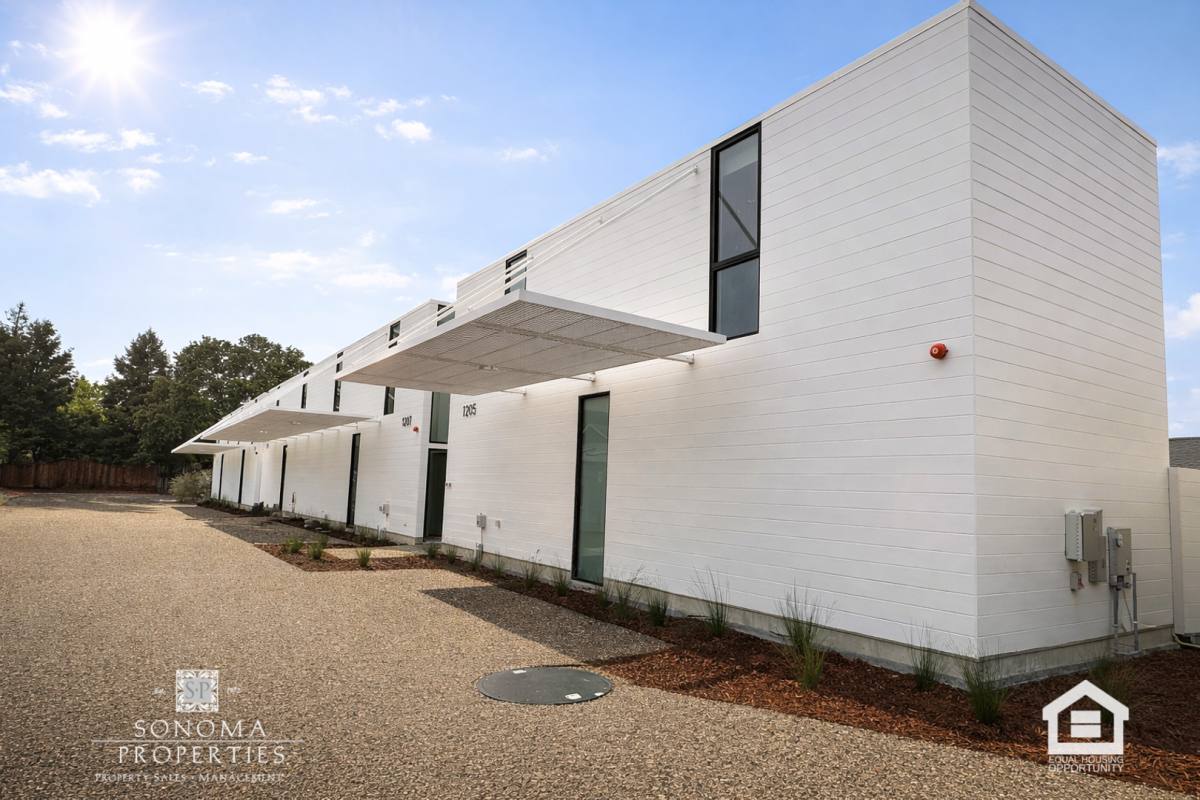 Apartment for rent at 1207-1209 Broadway, Sonoma, CA 95476