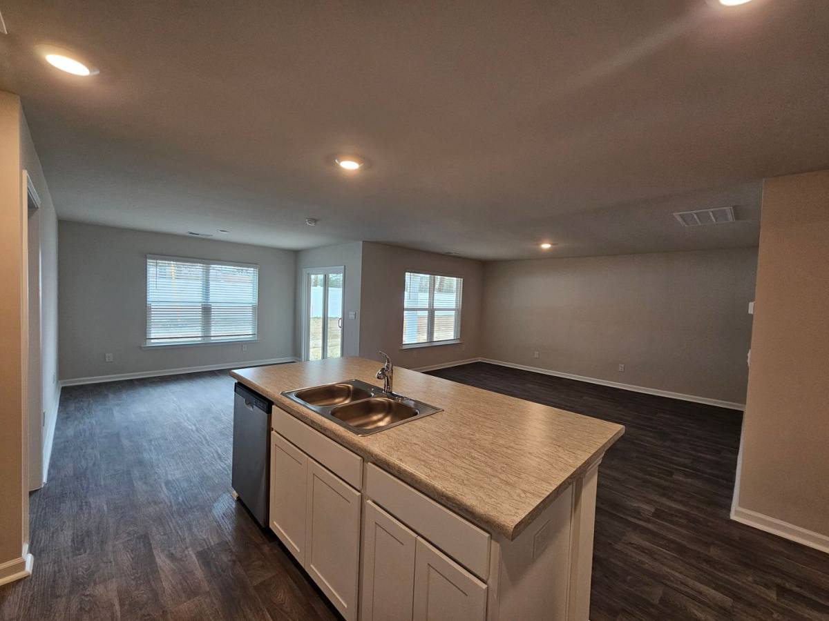 House for rent at 136 Ashworth Dr, Tabor City, NC 28463