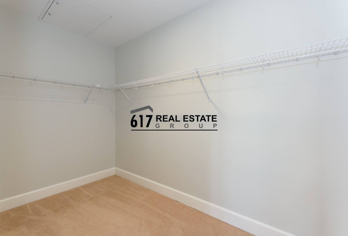 Apartment for rent at 1501 Commonwealth Ave #PH3, Brighton, MA 02135