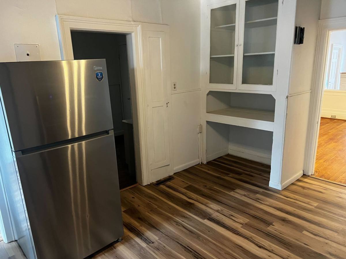 Apartment for rent at 1418-1422 5th Ave, Watervliet, NY 12189