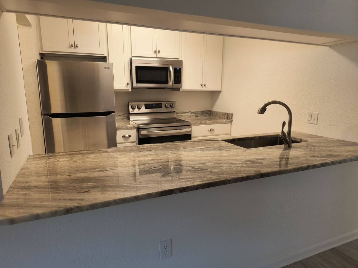 Apartment for rent at 300 Bayou Blvd #113, Pensacola, FL 32503