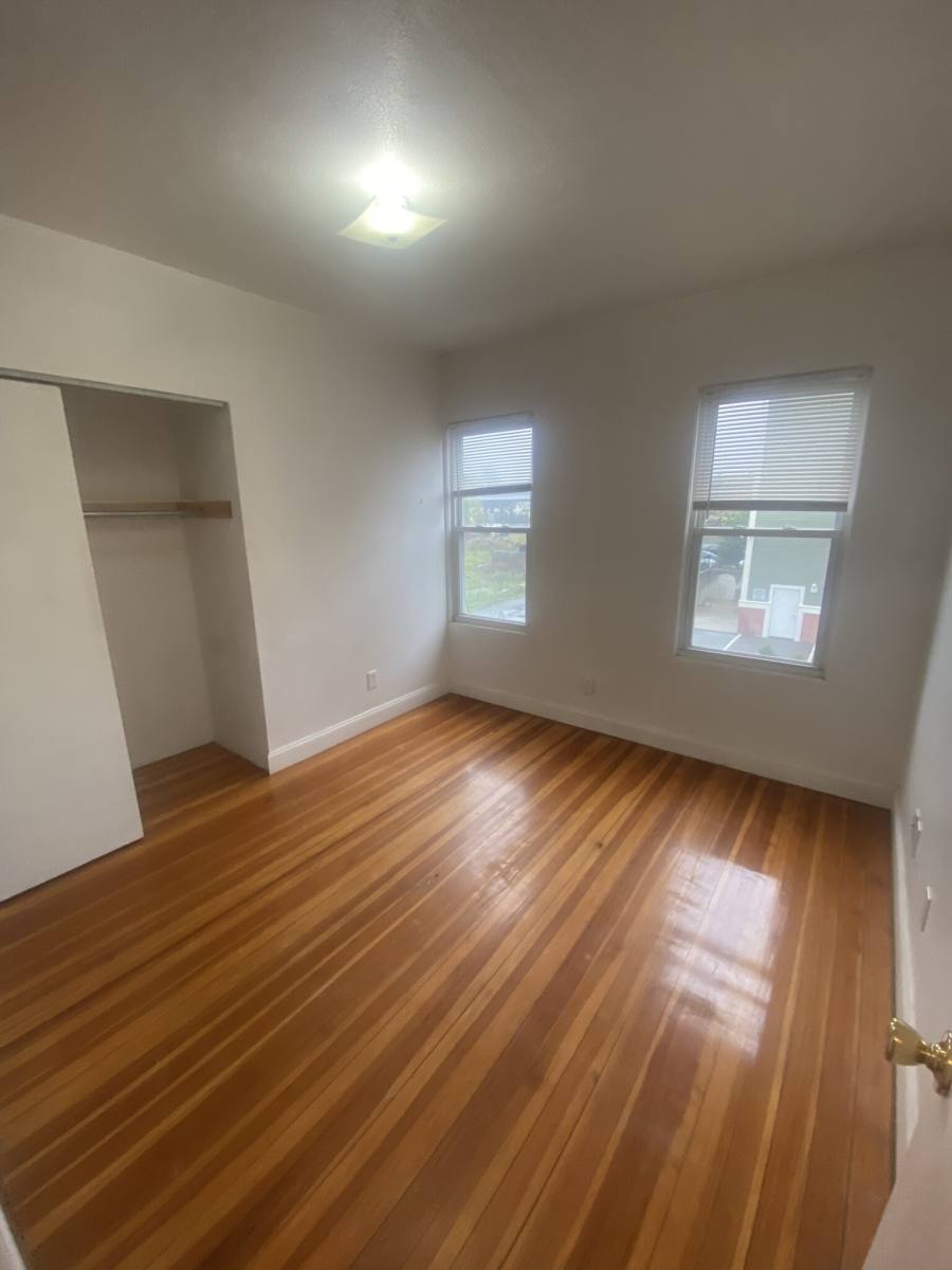 House for rent at 86 Fellsway #3, Somerville, MA 02145