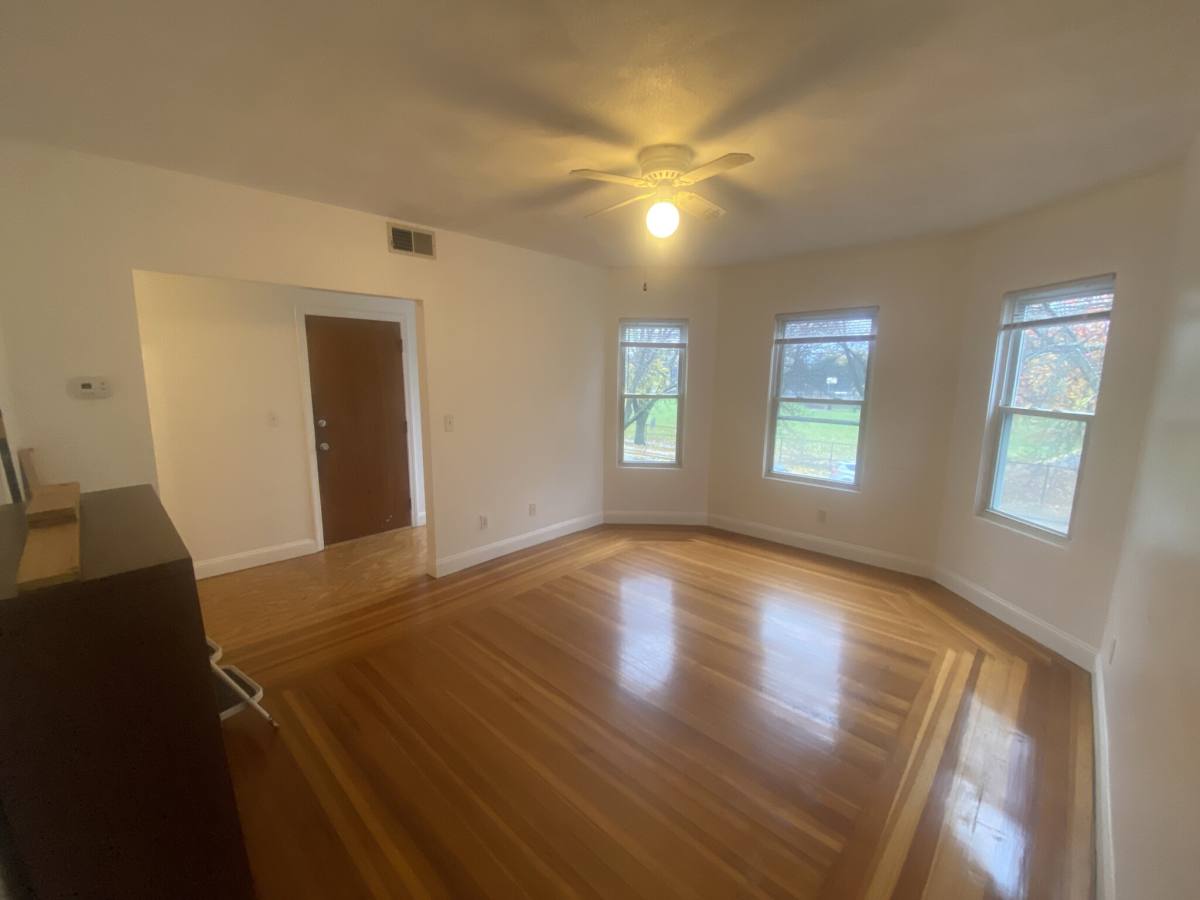 House for rent at 86 Fellsway #3, Somerville, MA 02145
