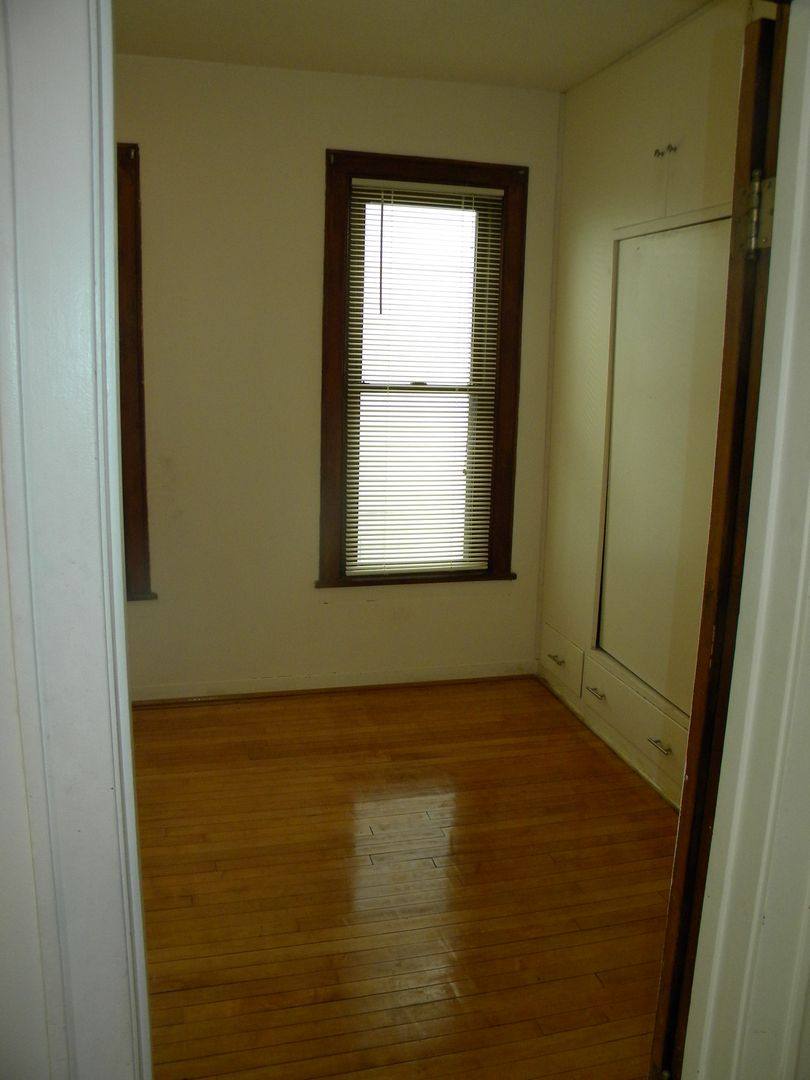 Apartment for rent at 1903 3rd St NE, Minneapolis, MN 55418