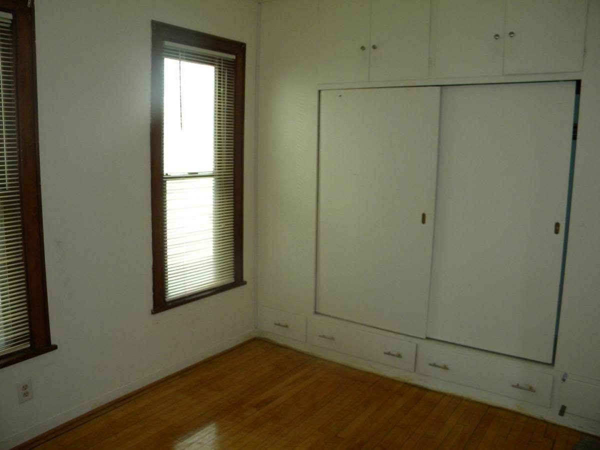 Apartment for rent at 1903 3rd St NE, Minneapolis, MN 55418