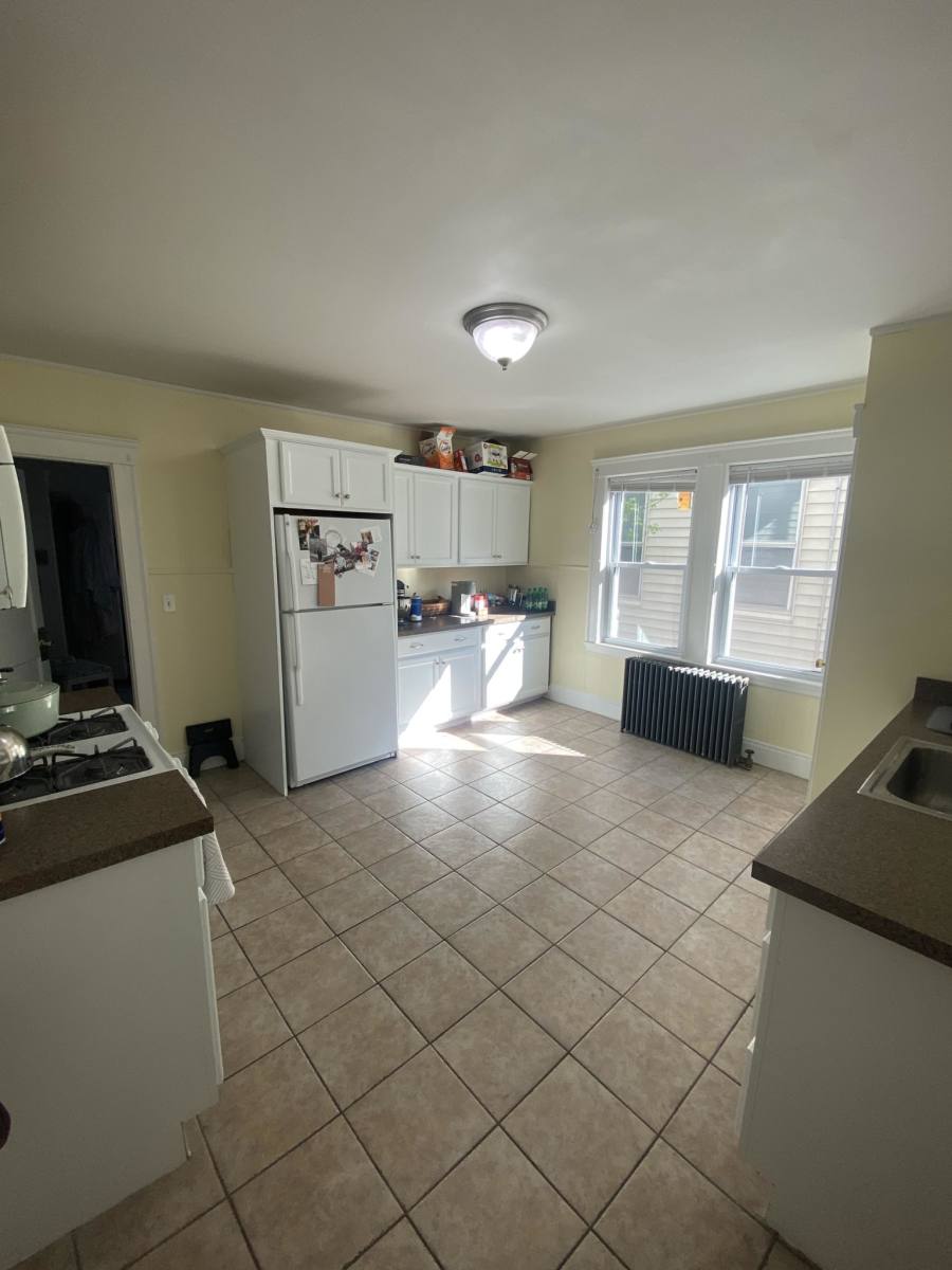 House for rent at 26 Bolton St #2R, Somerville, MA 02143