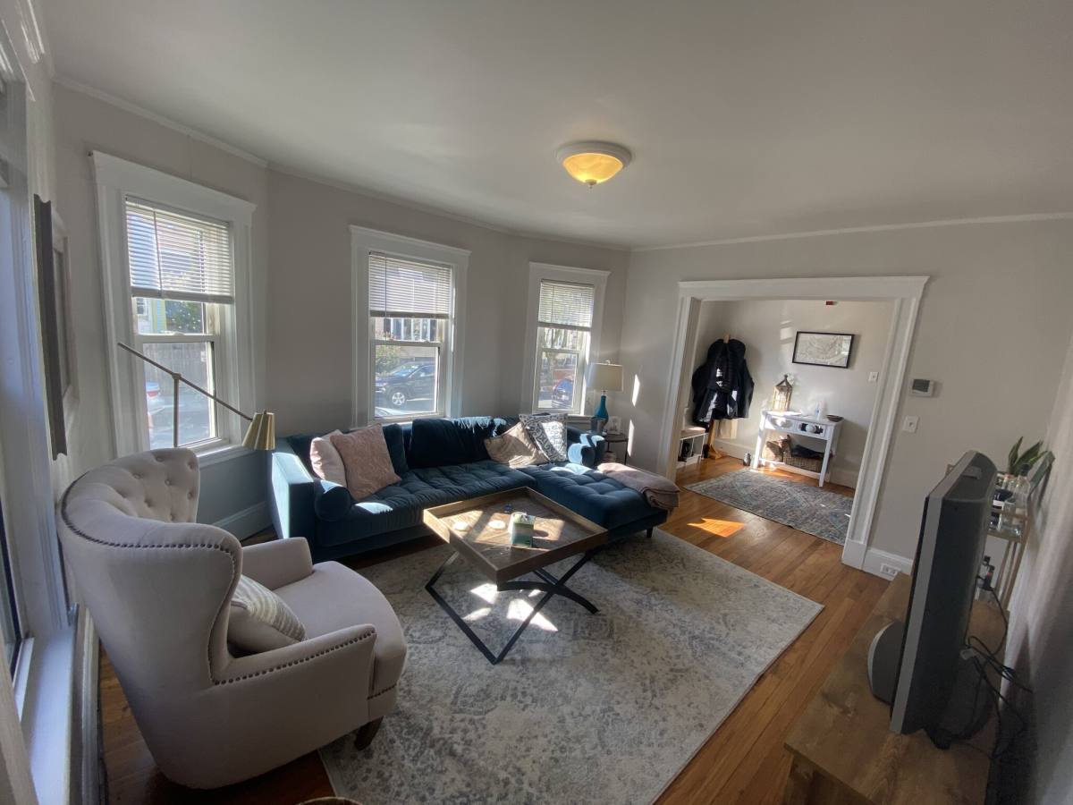 House for rent at 26 Bolton St #2R, Somerville, MA 02143
