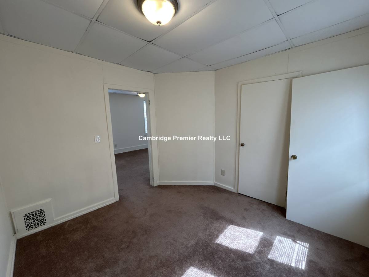 Apartment for rent at 45 Rice St #3, Cambridge, MA 02140