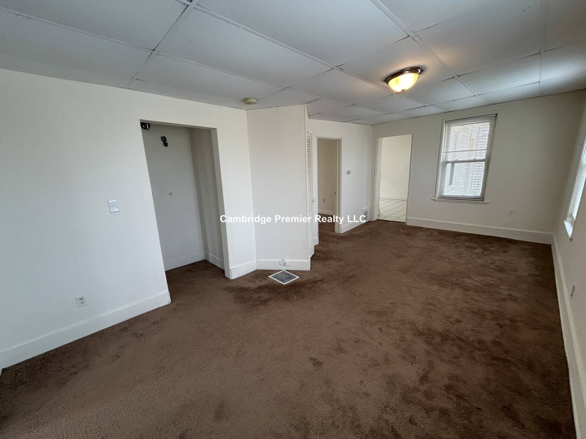 Apartment for rent at 45 Rice St #3, Cambridge, MA 02140