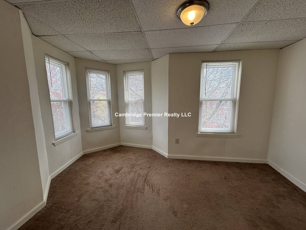 Apartment for rent at 45 Rice St #3, Cambridge, MA 02140