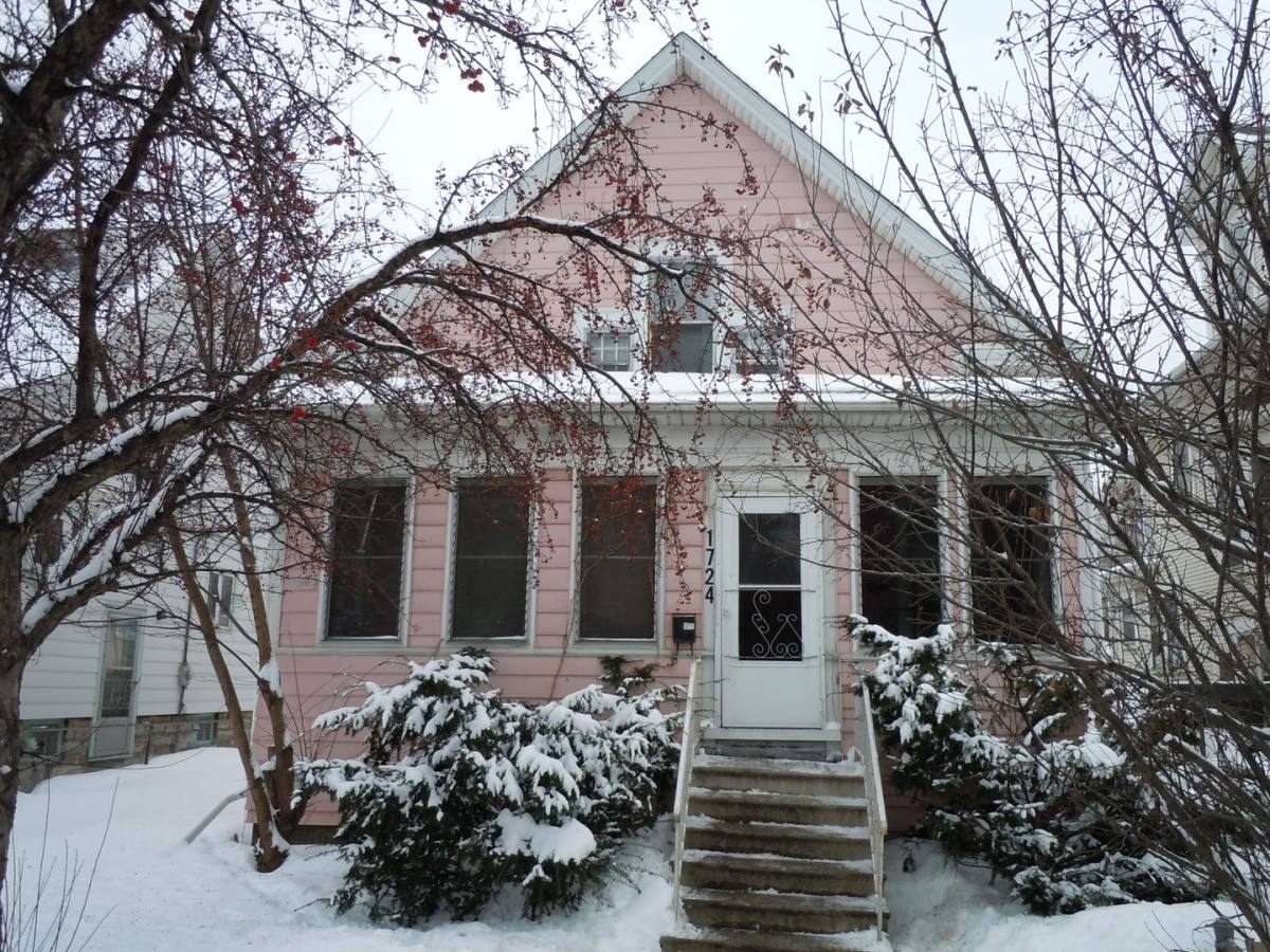 Apartment for rent at 1724 Como Ave SE, Minneapolis, MN 55414