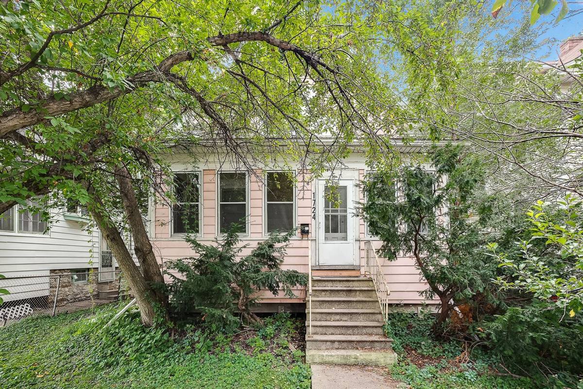 Apartment for rent at 1724 Como Ave SE, Minneapolis, MN 55414