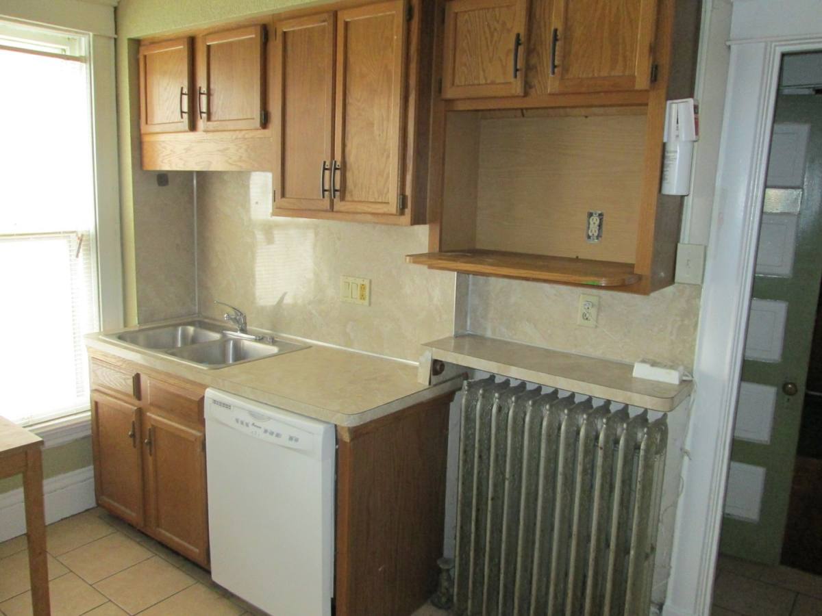 Apartment for rent at 1724 Como Ave SE, Minneapolis, MN 55414