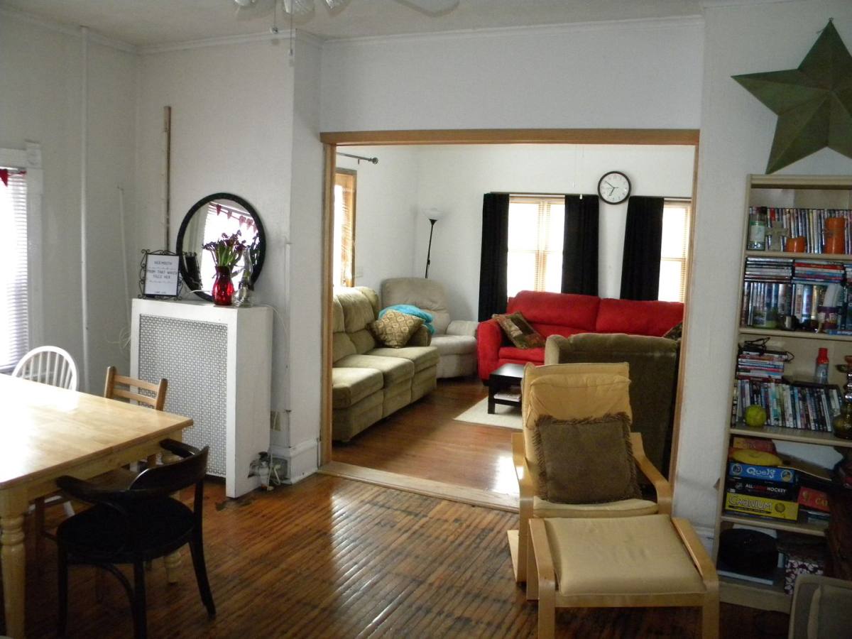 Apartment for rent at 2215 Como Ave, Saint Paul, MN 55108