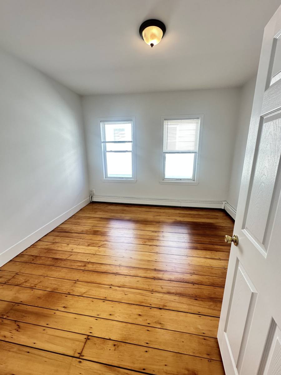 House for rent at 61 Webster Ave #3R, Somerville, MA 02143