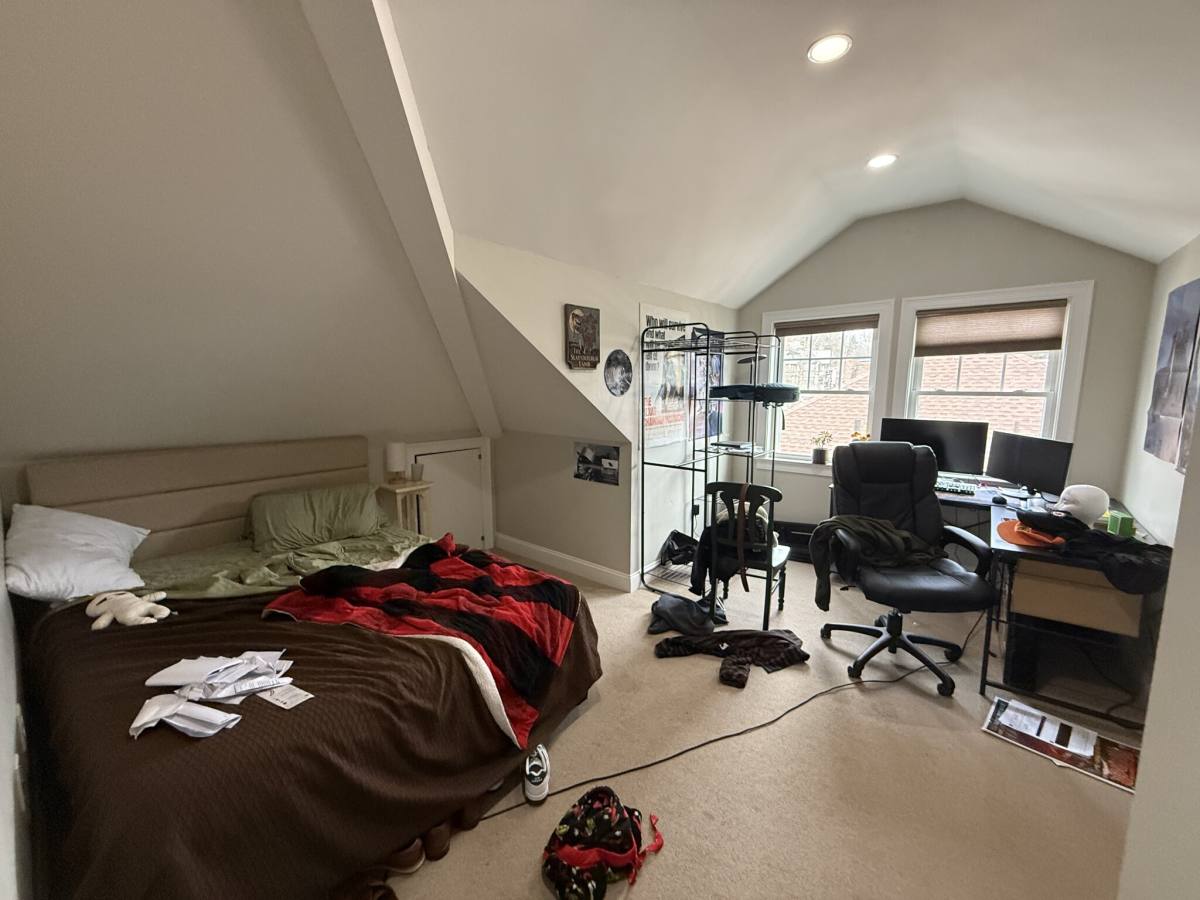 House for rent at 25-27 Crosby Rd #2D, Chestnut Hill, MA 02467