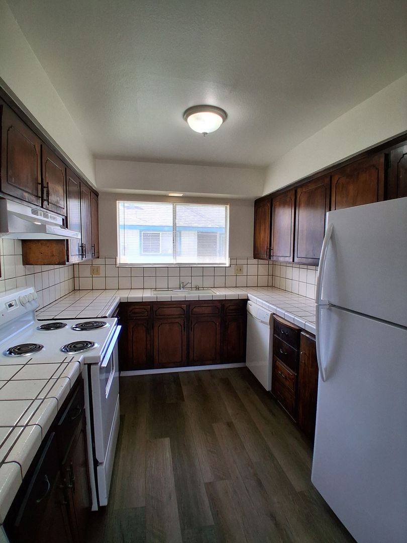Apartment for rent at 1136 E Fedora Ave, Fresno, CA 93704