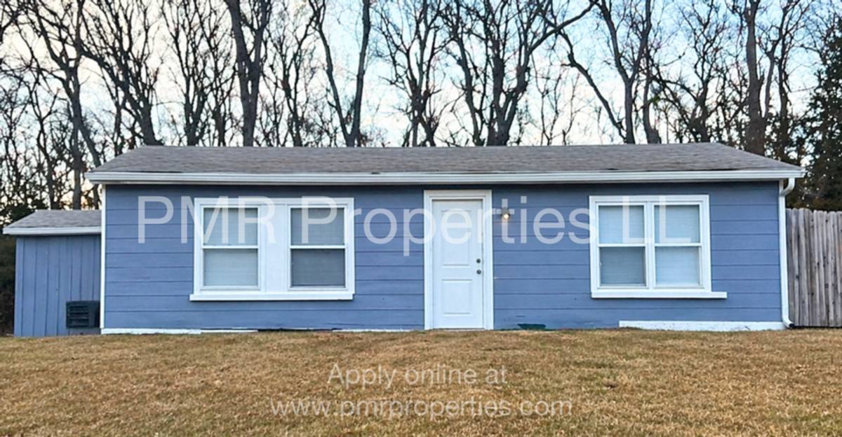 House for rent at 2406 N 3rd St, Saint Joseph, MO 64505