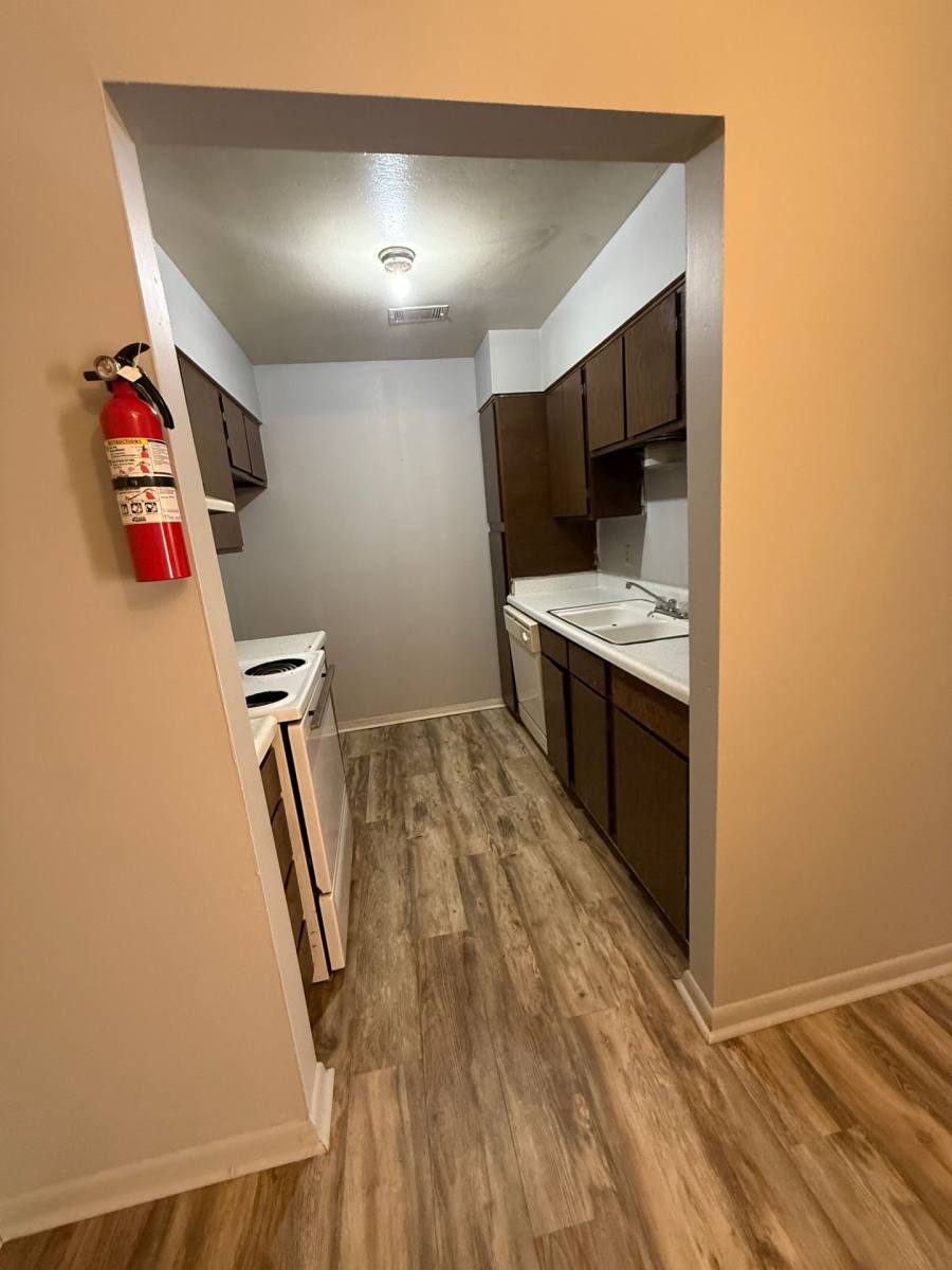 Apartment for rent at 527 Highway 145 N, Aberdeen, MS 39730
