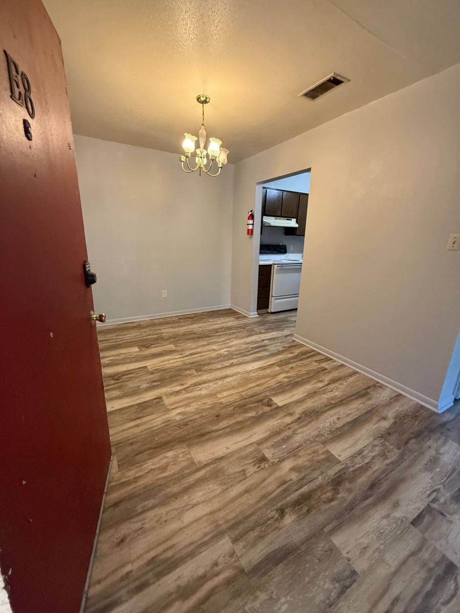 Apartment for rent at 527 Highway 145 N, Aberdeen, MS 39730