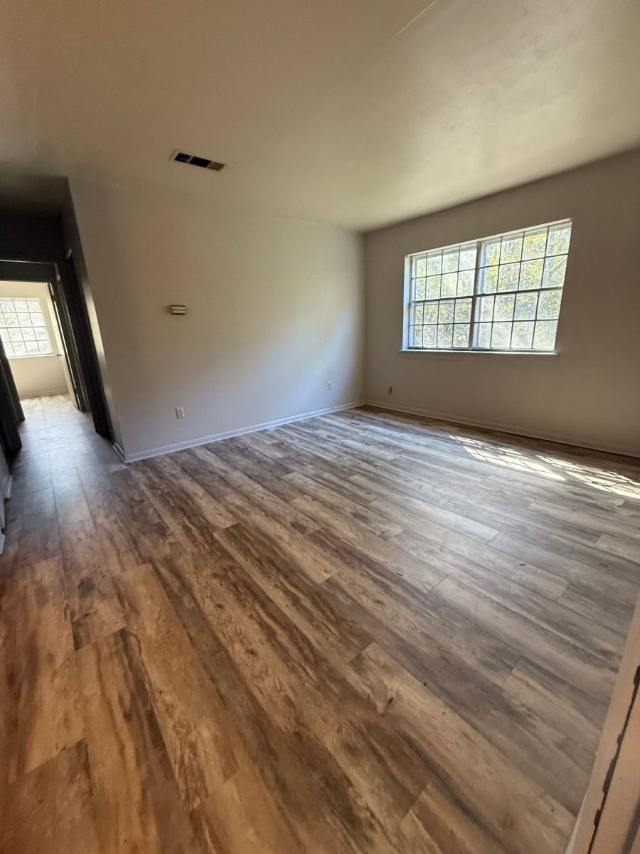 Apartment for rent at 527 Highway 145 N, Aberdeen, MS 39730