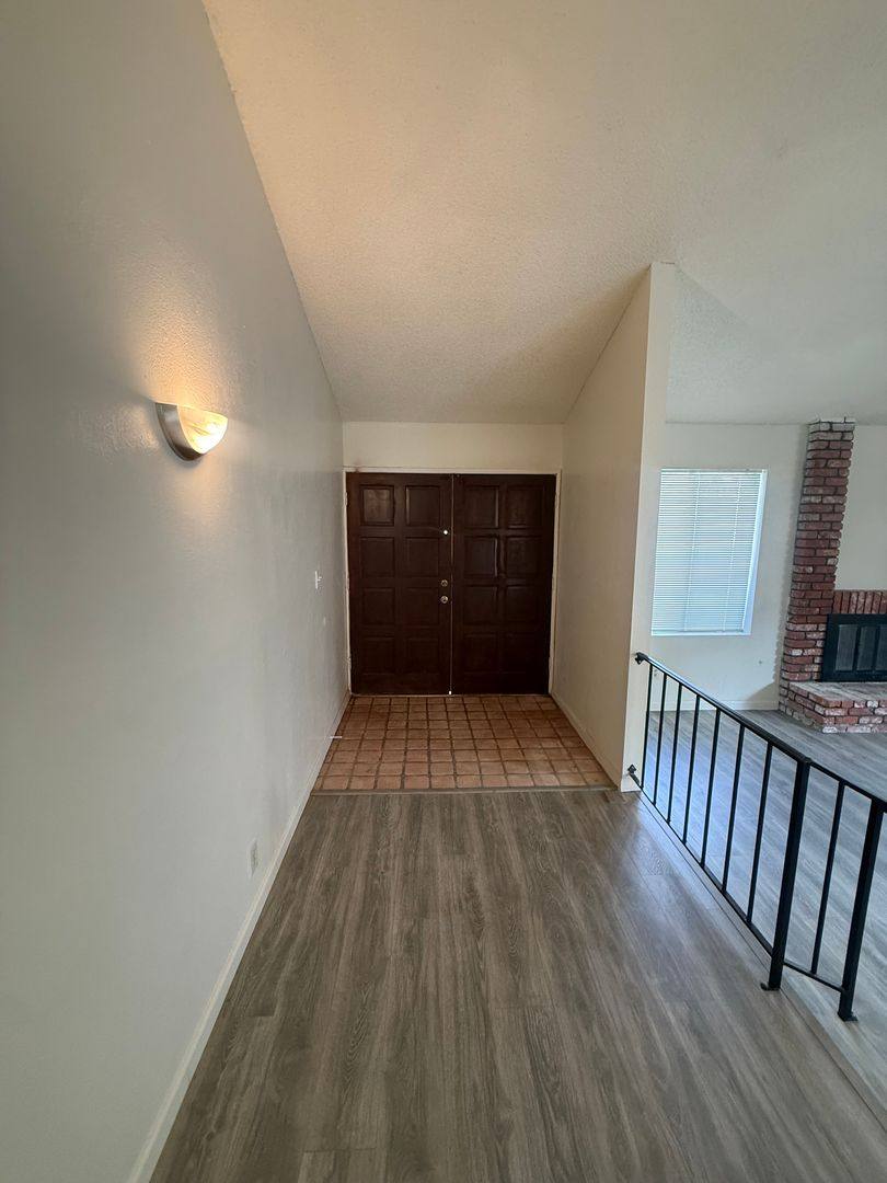 House for rent at 3012 Catalina Dr, Bakersfield, CA 93306