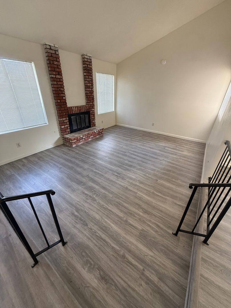 House for rent at 3012 Catalina Dr, Bakersfield, CA 93306