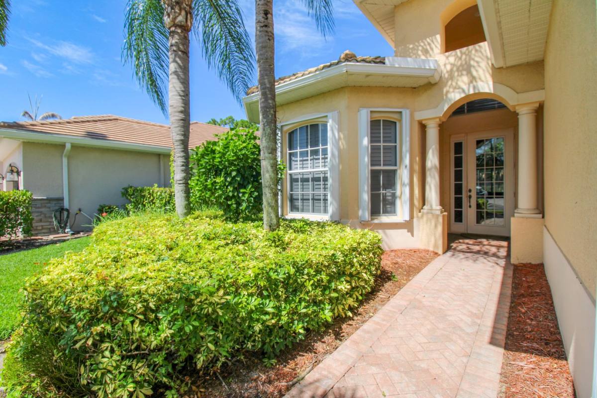 House for rent at 28130 L Burton Fletcher, Bonita Springs, FL 34135