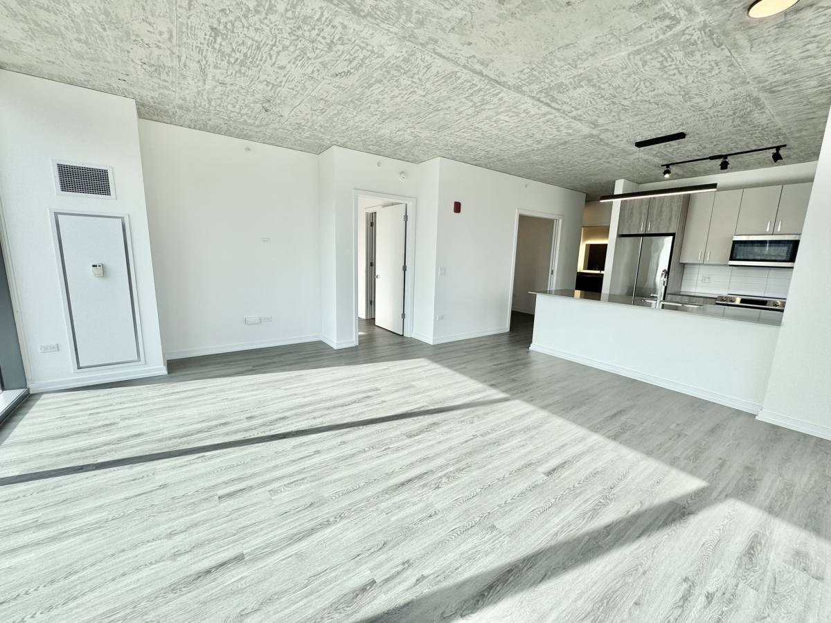 Apartment for rent at 461 W Chicago #2, Chicago, IL 60642