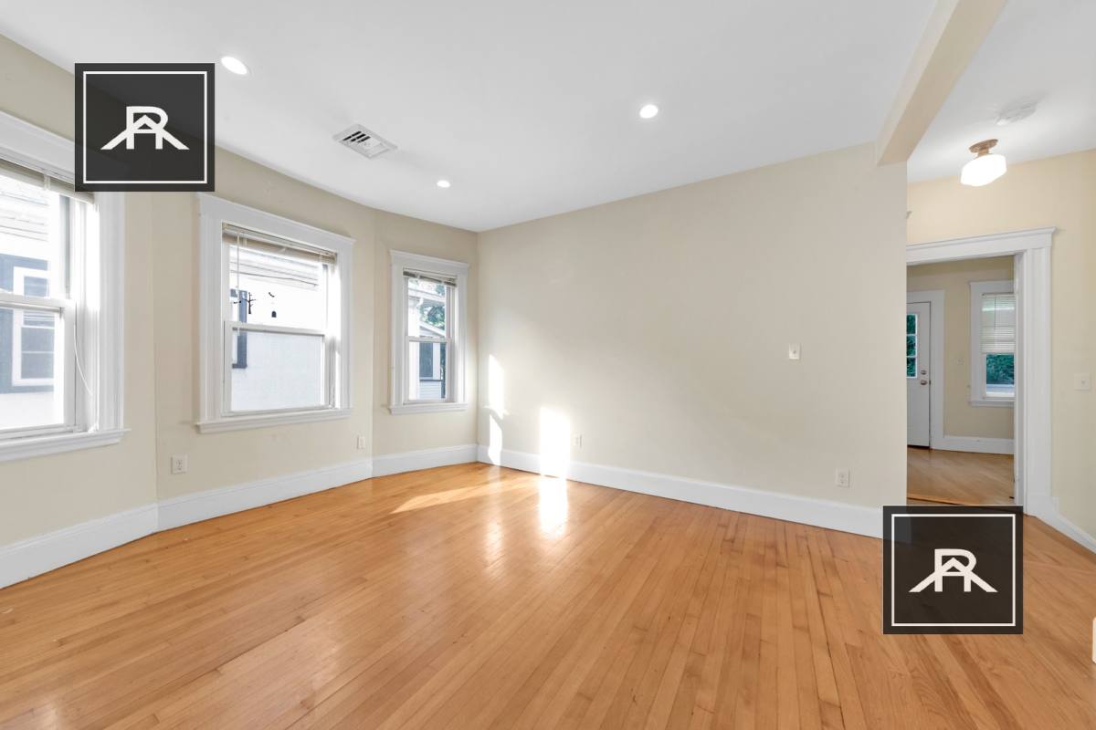 Apartment for rent at 298-300 Alewife Brook Parkway #2, Somerville, MA 02144