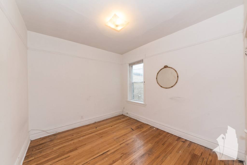 Apartment for rent at 3818 N Sheffield Ave #2, Chicago, IL 60613