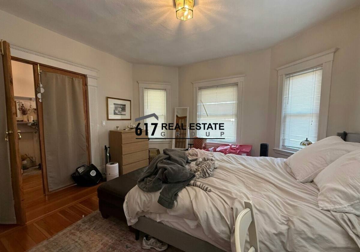 Apartment for rent at 10 Dickson St, Somerville, MA 02144
