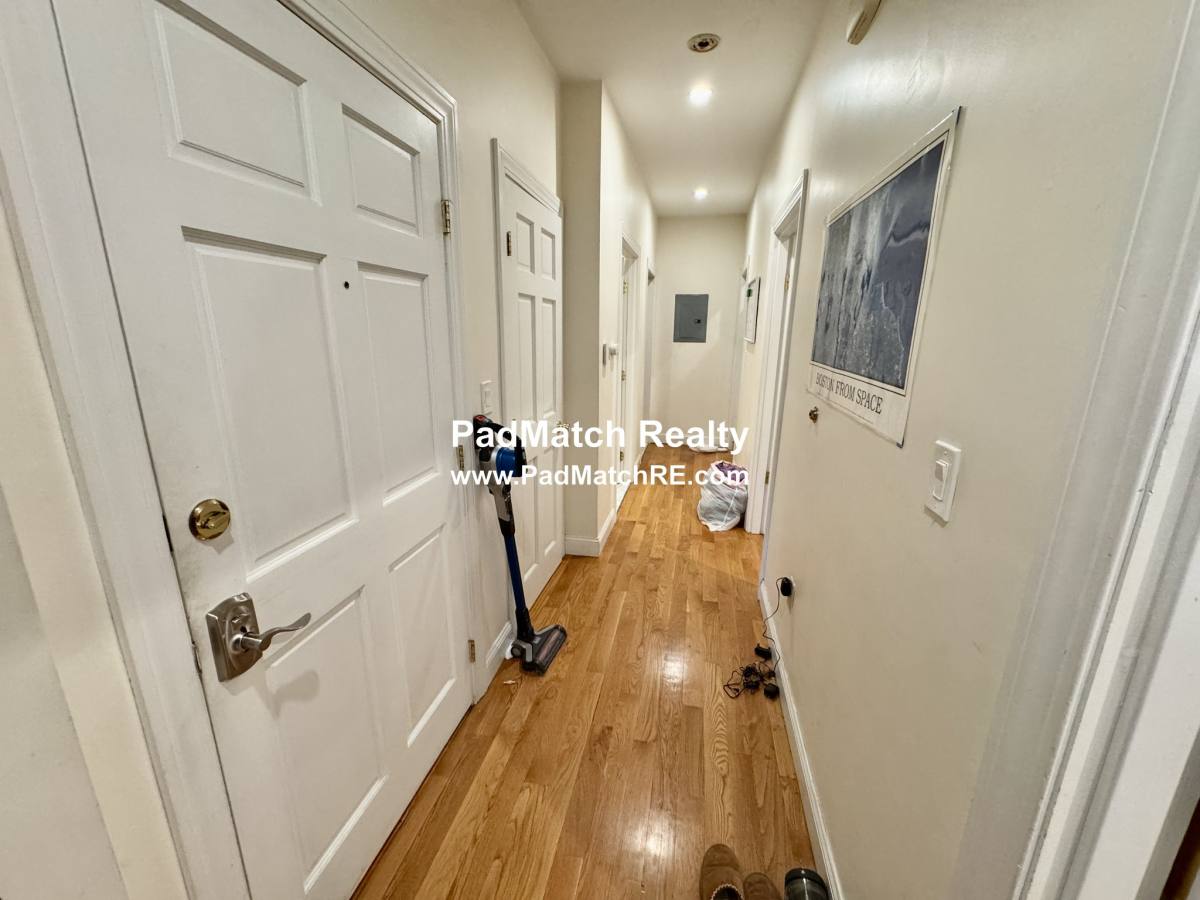 Apartment for rent at 322 Western Ave #1, Cambridge, MA 02139