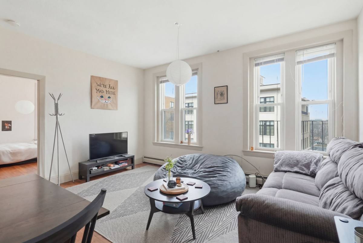 Apartment for rent at 1464 Tremont St #5, Roxbury Crossing, MA 02120
